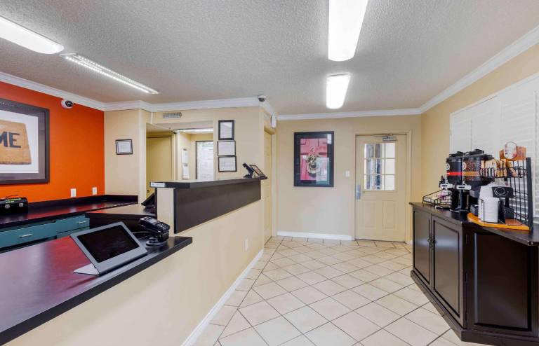 Extended Stay America Suites - Dallas - Las Colinas - Carnaby St. — photo 2