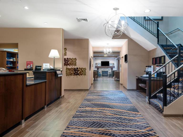 Hampton Inn Charlotte-Uptown — photo 3