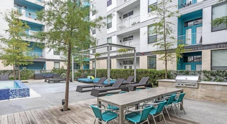 Holiday apartment with pool | Close to Battle of the Alamo | Pets allowed — photo 5