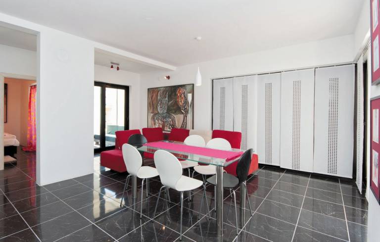 Fully equipped beautiful villa with terrace, garden & grill | Beach nearby | Pet-friendly — photo 4