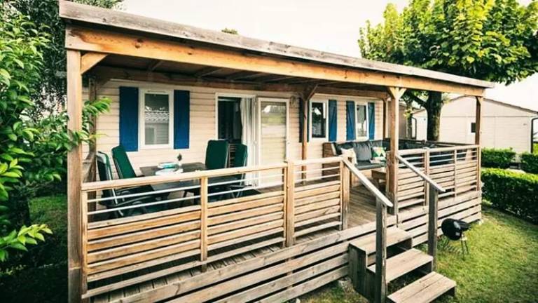 Caravan  Pommeuse