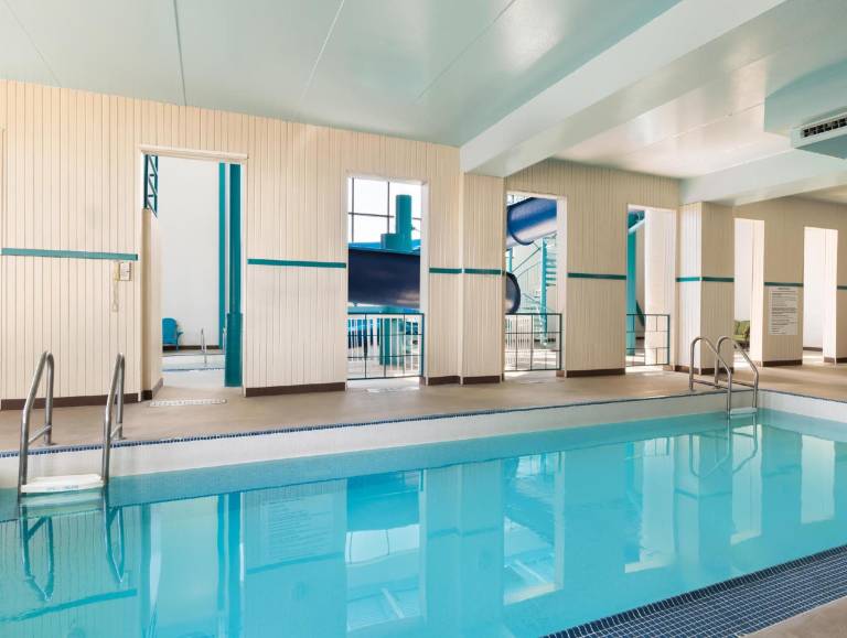 Travelodge by Wyndham Edmonton West — photo 3