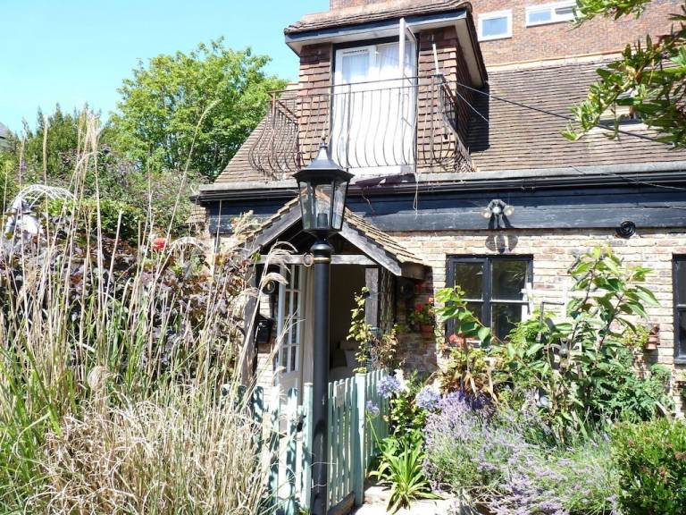 Cottage  Eastbourne