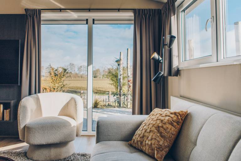 Luxury 6-person holiday home with private sauna, spacious living area and stunning meadow views. Experience comfort, nature and relaxation at Ridderstede. — photo 5