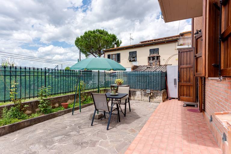 House with fast internet, private pool & yard | Garden view — photo 4