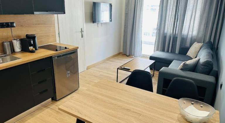 Apartment with 1 room for 4 persons — photo 3
