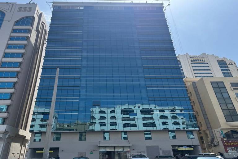 Stylish 2 Bedroom 2 Bath Apartment in Heart of the City