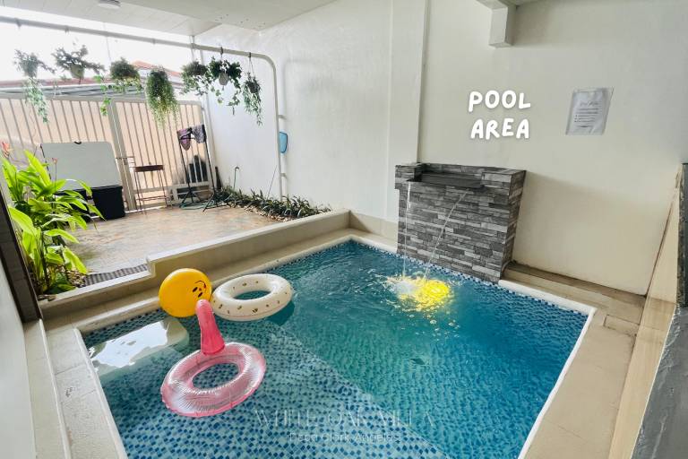 Pet Friendly 2BR Villa with Indoor Pool near Clark — photo 3