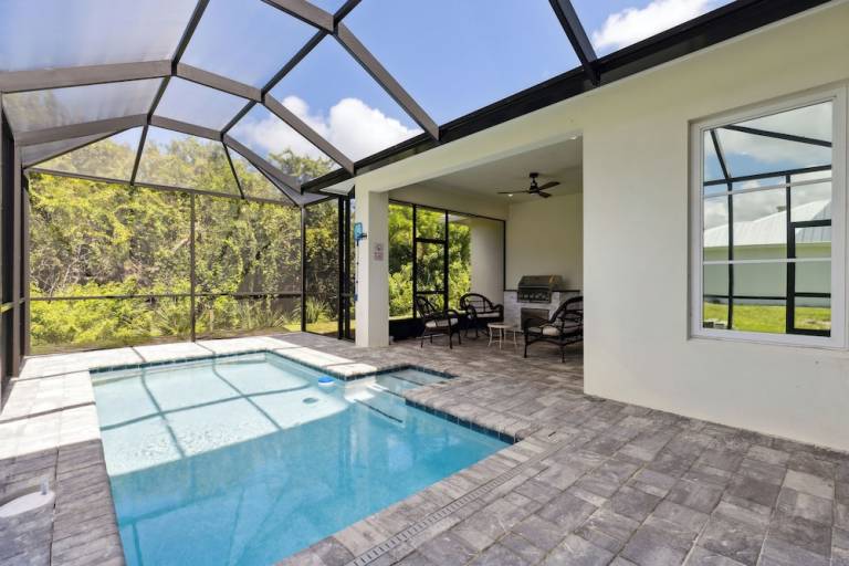 Cottage South Beach