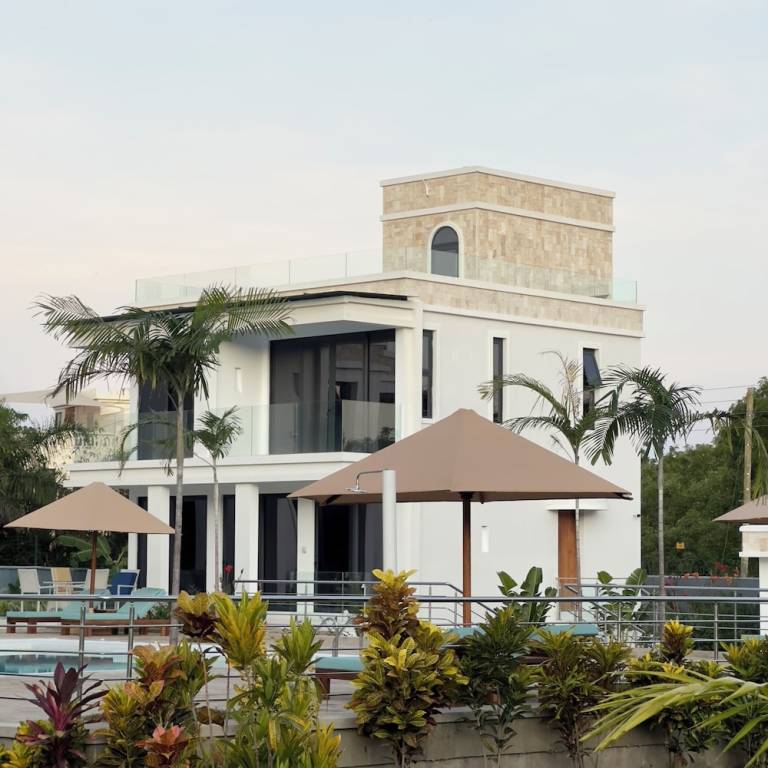 Vila  Diani Beach