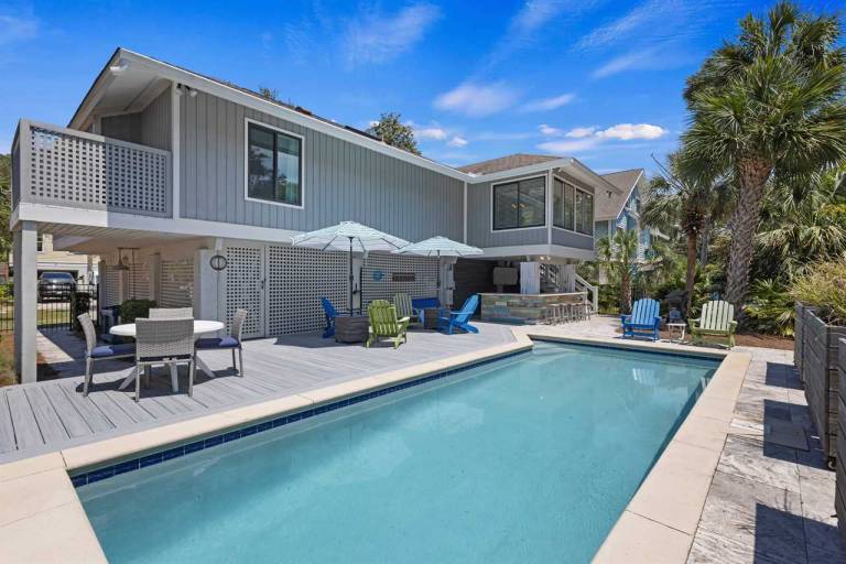 Fully equipped lovely vacation home with grill | Next to the beach | Pet-friendly in Hilton Head Island, SC