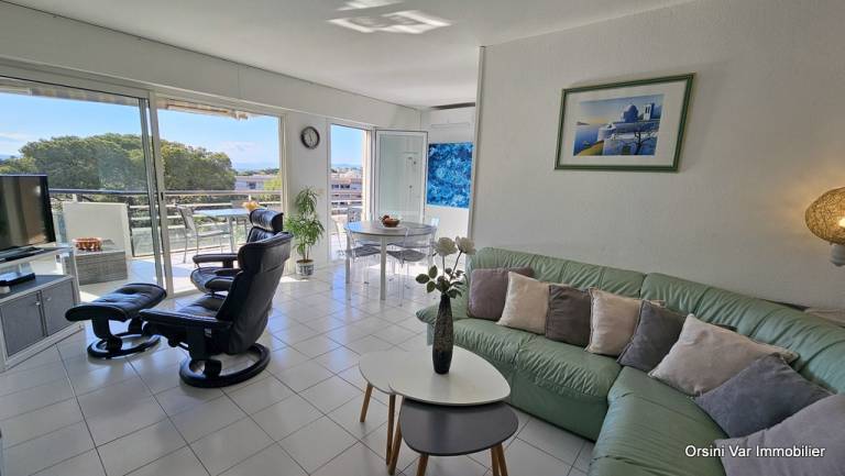 Holiday apartment with pool | Sea view — photo 3