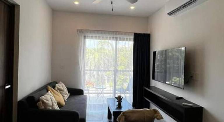 Holiday apartment with pool — photo 2