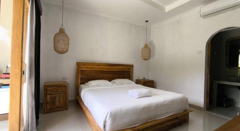KENZIE GUEST HOUSE Uluwatu — photo 2