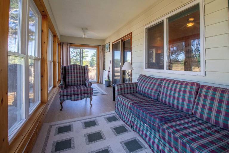Cottage  Buckhorn