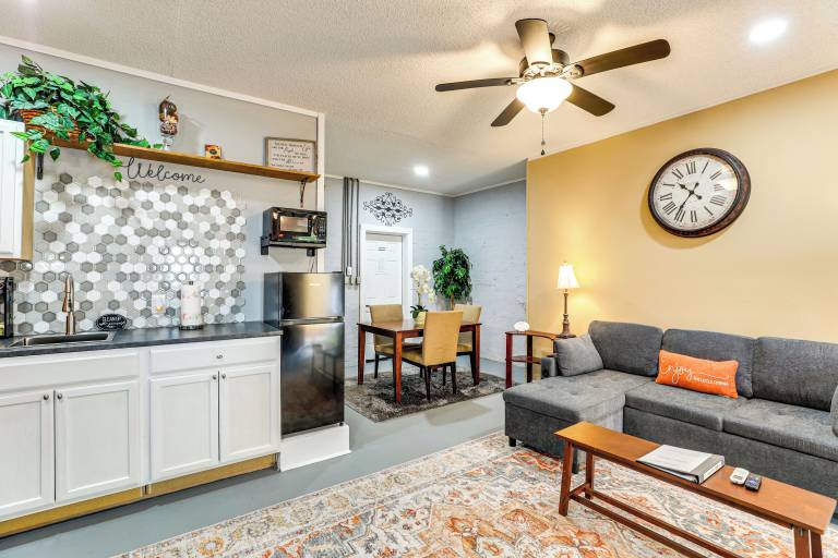 Apartment  Sumter