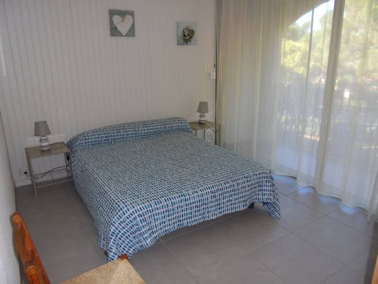 Rental apartment with pool — photo 5