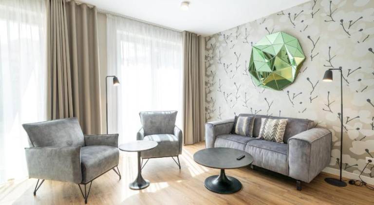 Holiday apartment with patio | Close to Sanssouci | Pets allowed — photo 4
