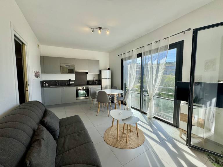 Apartment with 1 room for 3 persons — photo 3