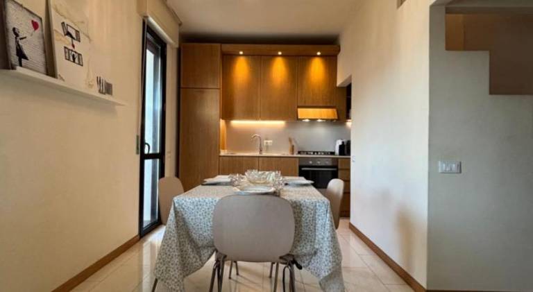 Rental apartment with 2 rooms for 8 persons in Carrara
