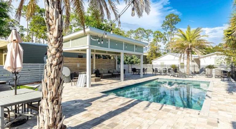 House with private pool | Dogs allowed — photo 4