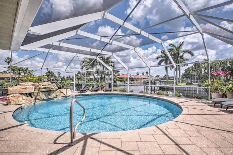 House  Caloosahatchee