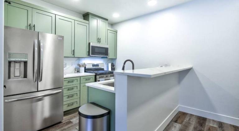 Rental apartment with 2 rooms for 6 persons — photo 3