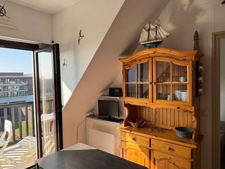 Apartment with 1 room for 4 persons — photo 3