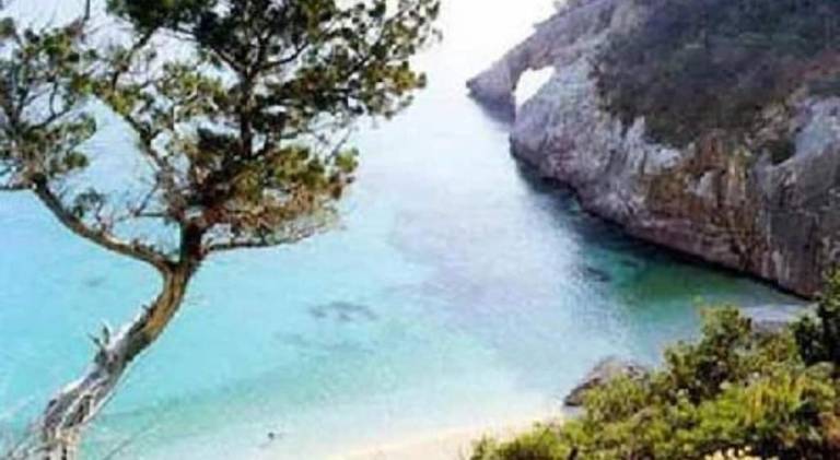 Apartment with 2 rooms for 4 persons in Dorgali