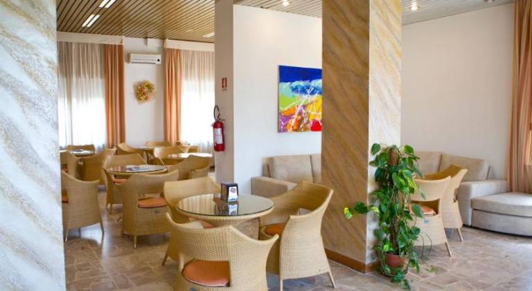 Hotel Kristall in Diano Marina