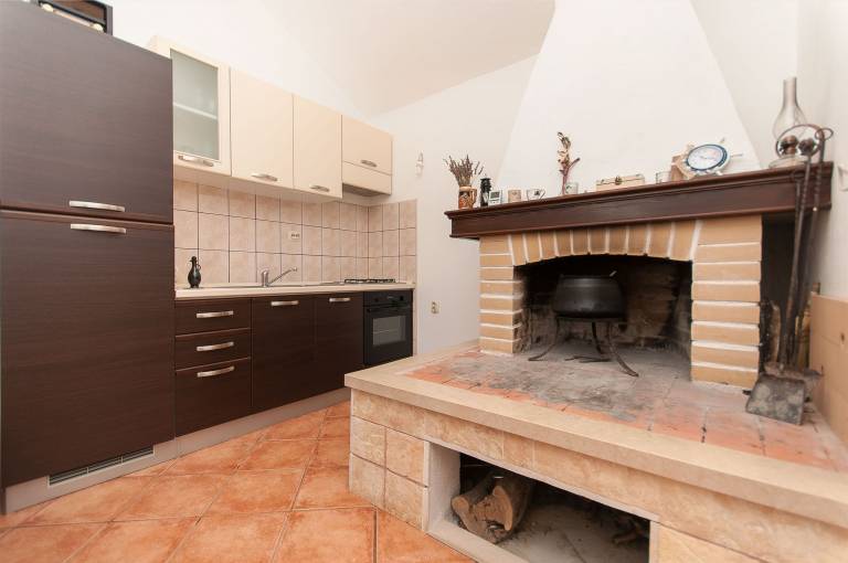 Beautiful house with barbeque & yard | Garden view | Pets are welcome — photo 2