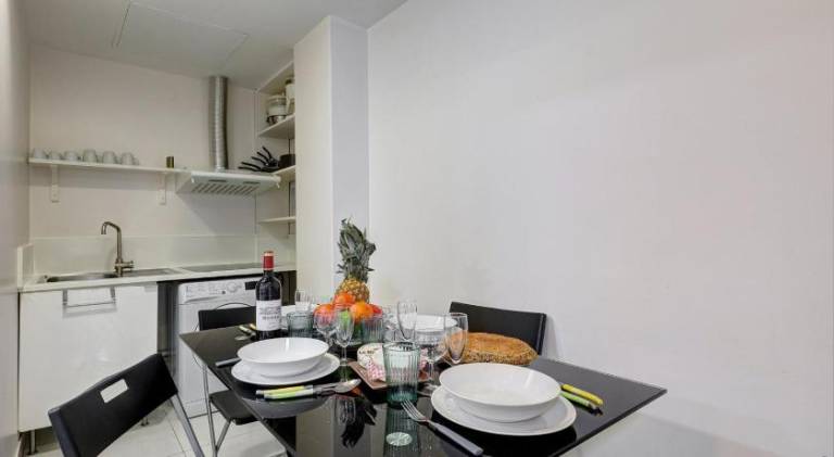 Apartment with 2 rooms for 6 persons — photo 3