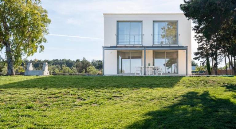 Villa with 2 rooms for 6 persons — photo 4