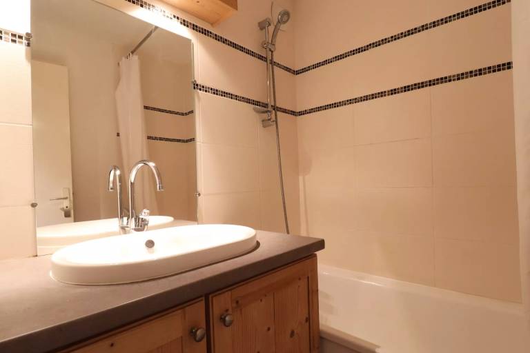 Holiday apartment with 1 room for 4 persons — photo 5