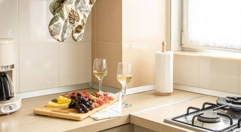 Pleasant holiday apartment | Next to Palace of the Parliament | Pet-friendly — photo 5