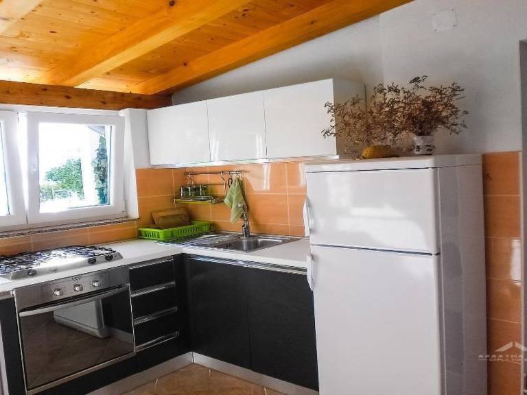 House with garden & patio | Mountain view — photo 4