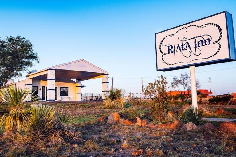 Riata Inn - Marfa — photo 4
