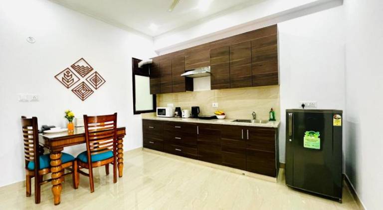 Zen Suites - Golf Course Road — photo 4