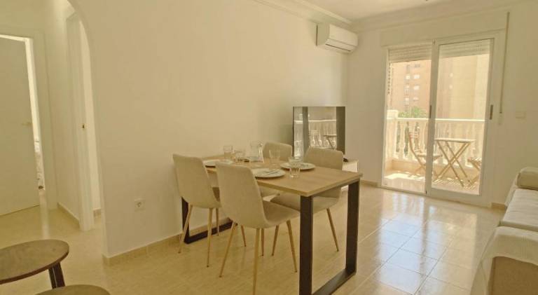 Holiday apartment with patio & pool — photo 5