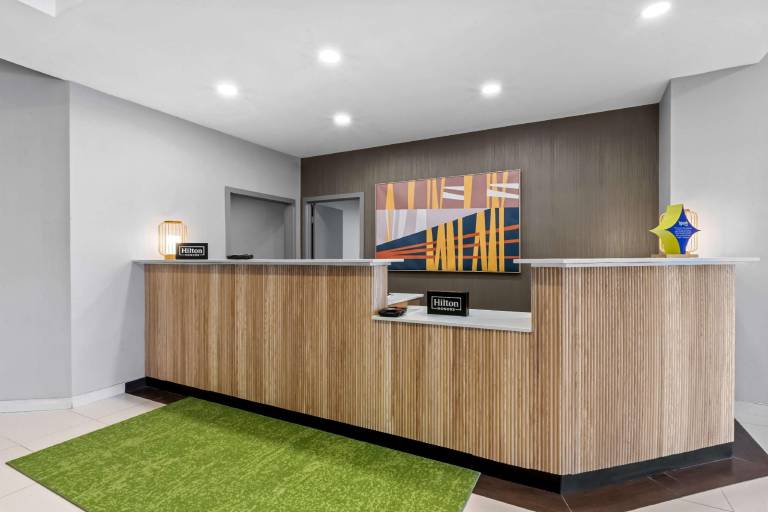 Spark by Hilton Bensalem Philadelphia — photo 4