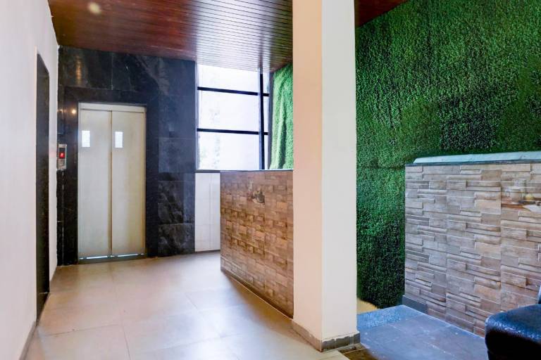 Super Hotel O Saideep Lodging