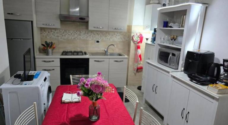 Apartment with 2 rooms for 5 persons — photo 3