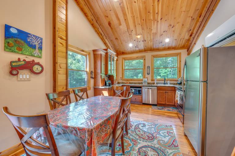 Barn-Style Georgia Vacation Rental - Pet Friendly! — photo 2