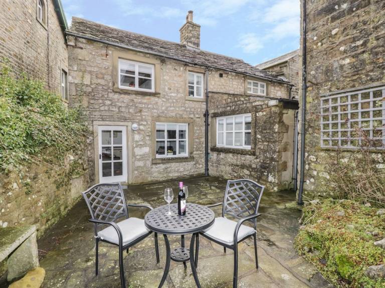 Cottage Bentham