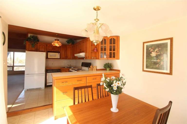 Cottage  Janetville
