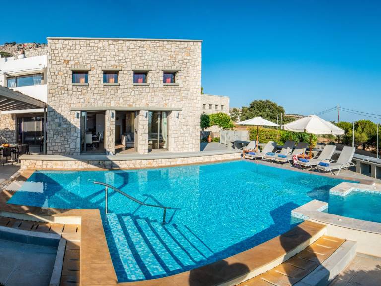 144 m&sup2; Ferienhaus