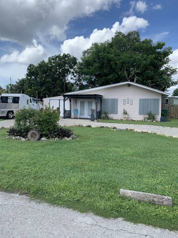 Cabin Everglades City