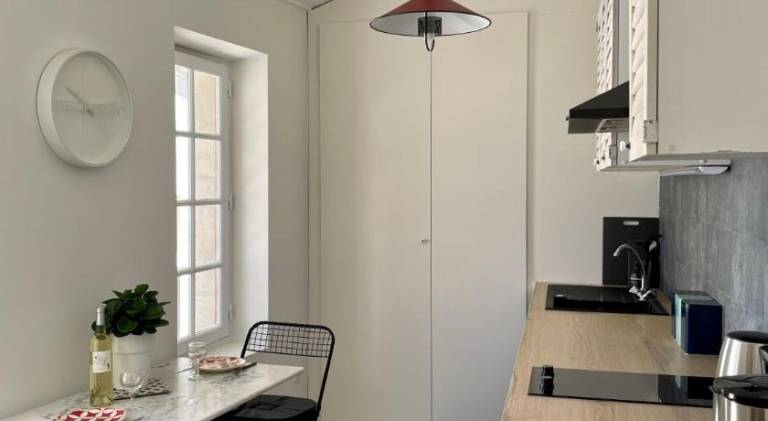 Rental apartment | Close to Popes' Palace — photo 3