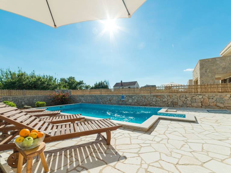 Villa Karin mit beheiztem Pool - Agentur TA Leut — photo 4