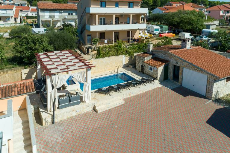 Coastal Paradise Villa with Pool — photo 2